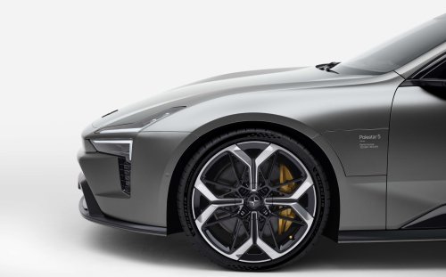 Polestar 5 debuts: 884 PS AWD electric sedan with 670 km range