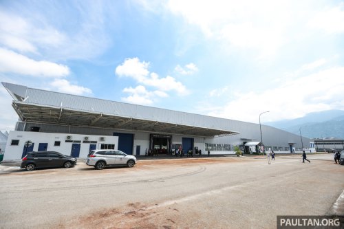 Proton’s dedicated EV plant in Tg Malim launched – CKD eMas 7 kicks off production, eMas 5 next up