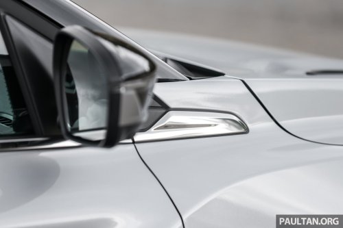 2025 Proton X50 facelift – full gallery of Flagship variant with big spoiler, two-tone interior, sunroof