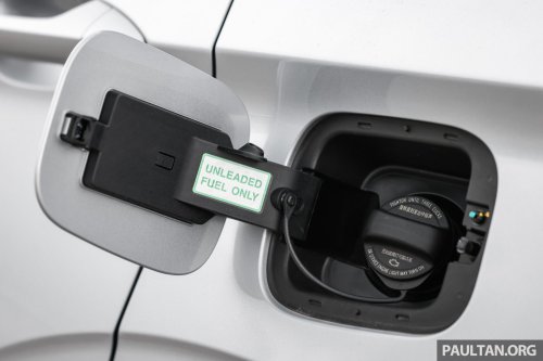 2025 Proton X50 facelift – full gallery of Flagship variant with big spoiler, two-tone interior, sunroof