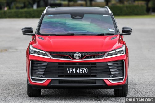 2025 Proton X50 facelift – full gallery of Flagship variant with big spoiler, two-tone interior, sunroof