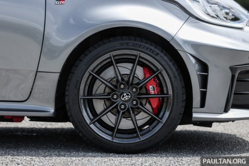 2025 Toyota GR Yaris facelift with 8AT in Malaysia – 300 PS, 0-100 km/h in 5.2s; RM10k more than 6MT