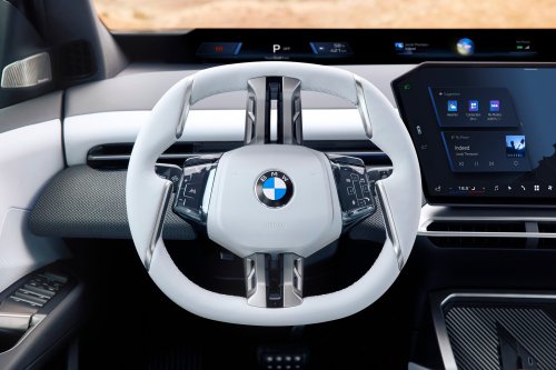 2026 BMW iX3 NA5 debuts: production Neue Klasse gets concept car looks, 805 km range, 372 km in 10min