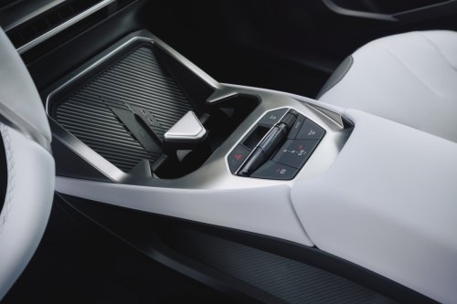 2026 BMW iX3 NA5 debuts: production Neue Klasse gets concept car looks, 805 km range, 372 km in 10min