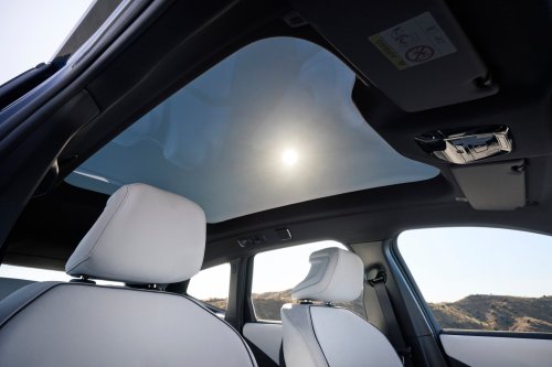 2026 BMW iX3 NA5 debuts: production Neue Klasse gets concept car looks, 805 km range, 372 km in 10min