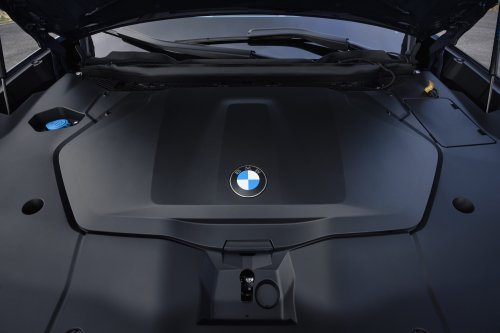 2026 BMW iX3 NA5 debuts: production Neue Klasse gets concept car looks, 805 km range, 372 km in 10min
