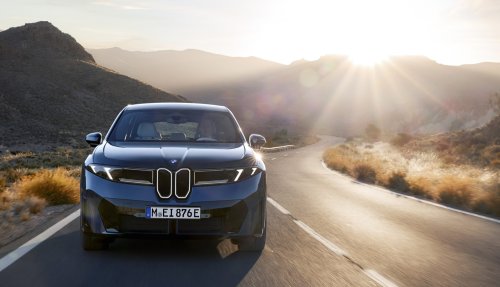 2026 BMW iX3 NA5 debuts: production Neue Klasse gets concept car looks, 805 km range, 372 km in 10min
