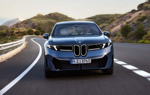 2026 BMW iX3 NA5 debuts: production Neue Klasse gets concept car looks, 805 km range, 372 km in 10min