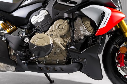 2026 Ducati Diavel V4 RS unveiled, 0-100 in 2.5 secs