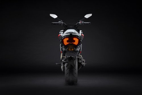 2026 Ducati Diavel V4 RS unveiled, 0-100 in 2.5 secs