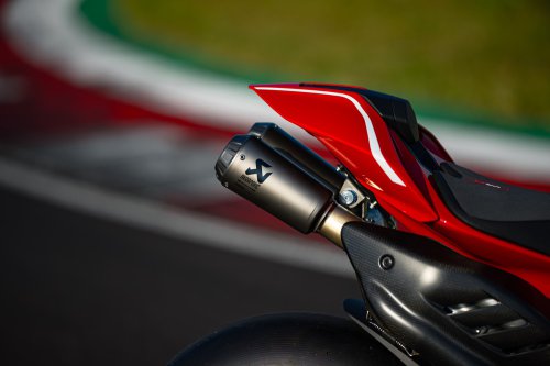 2026 Ducati Panigale V4R – 218 hp, full MotoGP aero