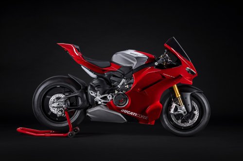 2026 Ducati Panigale V4R – 218 hp, full MotoGP aero
