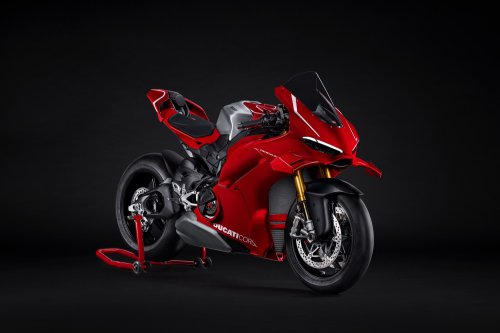 2026 Ducati Panigale V4R – 218 hp, full MotoGP aero