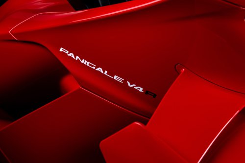 2026 Ducati Panigale V4R – 218 hp, full MotoGP aero