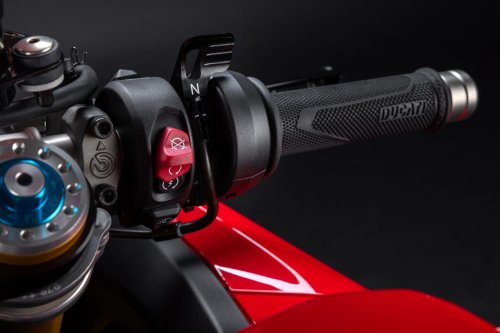 2026 Ducati Panigale V4R – 218 hp, full MotoGP aero