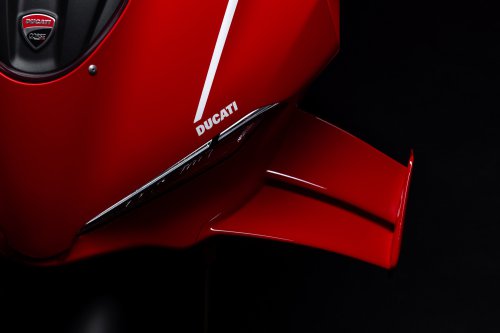 2026 Ducati Panigale V4R – 218 hp, full MotoGP aero