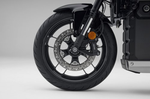 Honda WN7 electric motorcycle unveiled for Europe