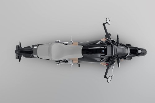 Honda WN7 electric motorcycle unveiled for Europe