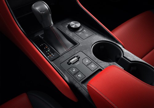 2026 Lexus IS facelift debuts – IS 350, IS 300h; more aggressive face, new interior, improved dynamics