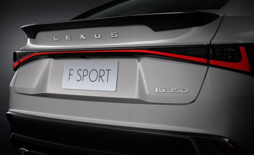 2026 Lexus IS facelift debuts – IS 350, IS 300h; more aggressive face, new interior, improved dynamics