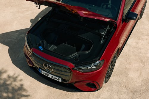 2026 Mercedes-Benz GLC with EQ Technology debuts – 800V tech, air suspension, up to 713 km EV range