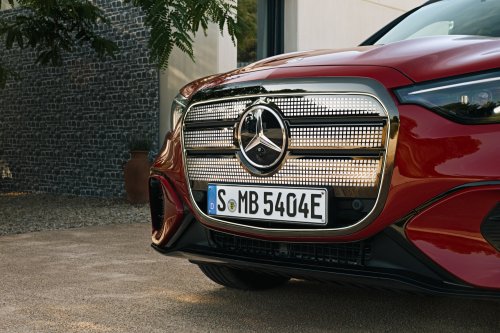 2026 Mercedes-Benz GLC with EQ Technology debuts – 800V tech, air suspension, up to 713 km EV range