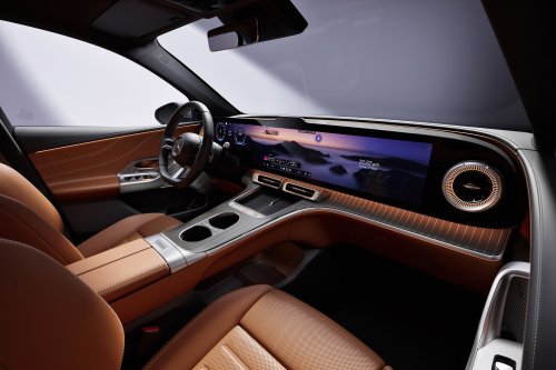 2026 Mercedes-Benz GLC with EQ Technology debuts – 800V tech, air suspension, up to 713 km EV range