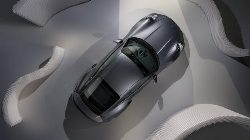2026 Porsche 911 Turbo S – 992.2 range topper is most powerful 911 ever; 711 PS, 800 Nm T-Hybrid; 0-100 2.5s