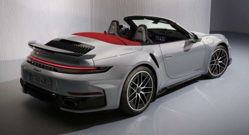 2026 Porsche 911 Turbo S – 992.2 range topper is most powerful 911 ever; 711 PS, 800 Nm T-Hybrid; 0-100 2.5s