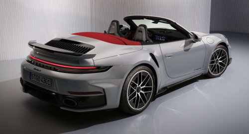 2026 Porsche 911 Turbo S – 992.2 range topper is most powerful 911 ever; 711 PS, 800 Nm T-Hybrid; 0-100 2.5s