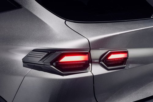2026 Renault Clio debuts – sixth-gen is larger, gets more expressive styling; hybrid, petrol, LPG engines