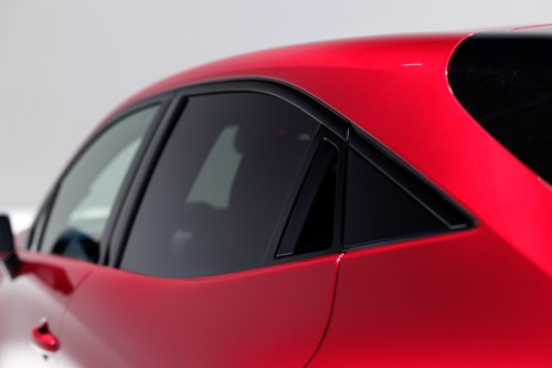 2026 Renault Clio debuts – sixth-gen is larger, gets more expressive styling; hybrid, petrol, LPG engines