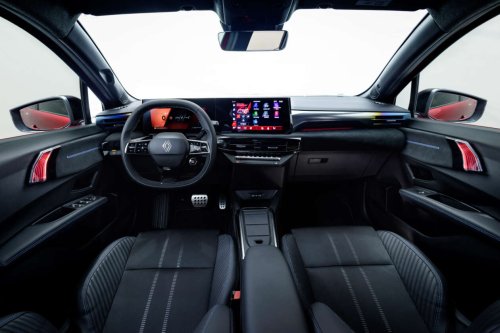 Renault, Renault Clio, Renault Clio Hybrid, 2026 Renault Clio debuts – sixth-gen is larger, gets more expressive styling; hybrid, petrol, LPG engines