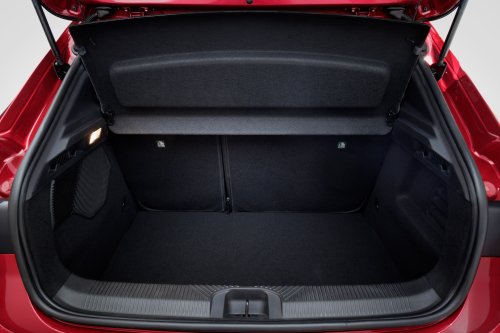 2026 Renault Clio debuts – sixth-gen is larger, gets more expressive styling; hybrid, petrol, LPG engines