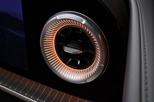 Mercedes-Benz, Mercedes-Benz GLC, 2026 Mercedes-Benz GLC with EQ technology interior teased – completely different from X254 GLC interior