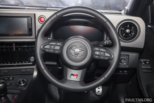 Toyota, Toyota Yaris, Toyota GR Yaris, 2026 Toyota GR Yaris – 304 PS/400 Nm hot hatch gets new steering wheel design, revised EPS and dampers