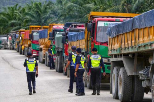 Road ban on goods-carrying vehicles for 2026 Chinese New Year – February 14 to 15, and February 21 to 22