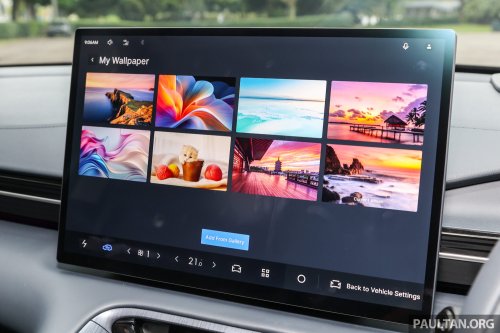 2025 Proton eMas 7 gets new Obsidian Black exterior, Alabaster White interior options, OTA Apple CarPlay