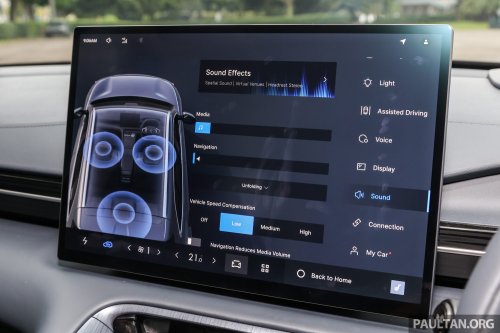 2025 Proton eMas 7 gets new Obsidian Black exterior, Alabaster White interior options, OTA Apple CarPlay