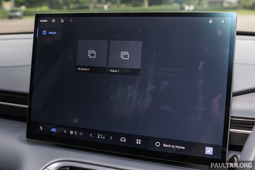 2025 Proton eMas 7 gets new Obsidian Black exterior, Alabaster White interior options, OTA Apple CarPlay