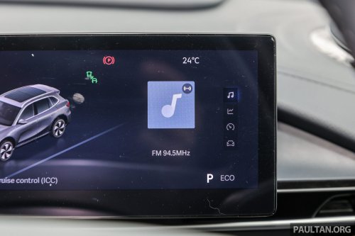 2025 Proton eMas 7 gets new Obsidian Black exterior, Alabaster White interior options, OTA Apple CarPlay