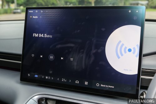 2025 Proton eMas 7 gets new Obsidian Black exterior, Alabaster White interior options, OTA Apple CarPlay