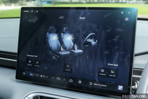 2025 Proton eMas 7 gets new Obsidian Black exterior, Alabaster White interior options, OTA Apple CarPlay