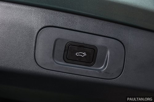 Proton eMas 7 sales reach 2,716 units for domestic and export, 863 sold in April – 1 bought every hour