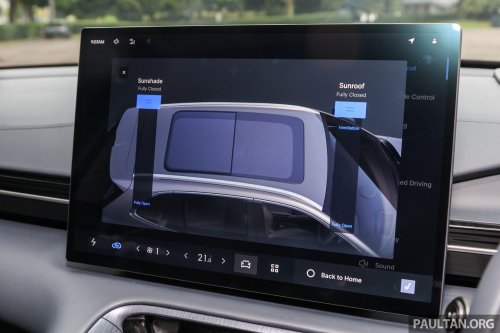 2025 Proton eMas 7 gets new Obsidian Black exterior, Alabaster White interior options, OTA Apple CarPlay