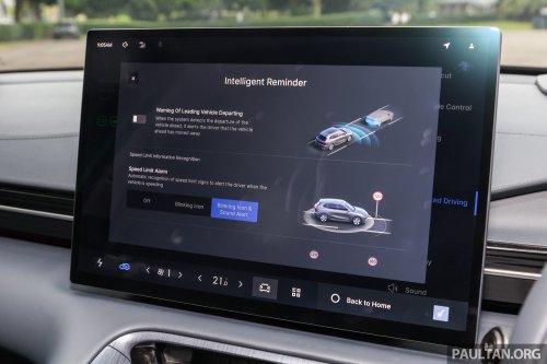 2025 Proton eMas 7 gets new Obsidian Black exterior, Alabaster White interior options, OTA Apple CarPlay
