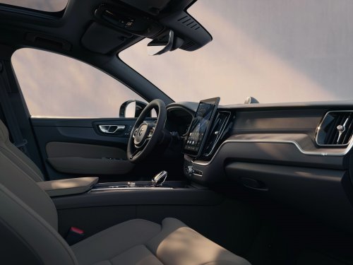 2026 Volvo XC60 facelift open for booking in Malaysia – B5 Core MHEV fr RM334k est, T8 Ultra PHEV RM368k