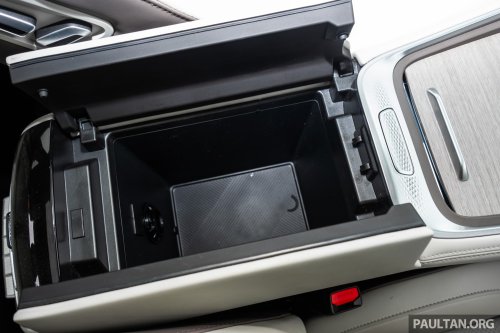 Jaecoo J5, Omoda C9 PHEV teased for Malaysia – public preview at Desa Park City on August 21 to 24