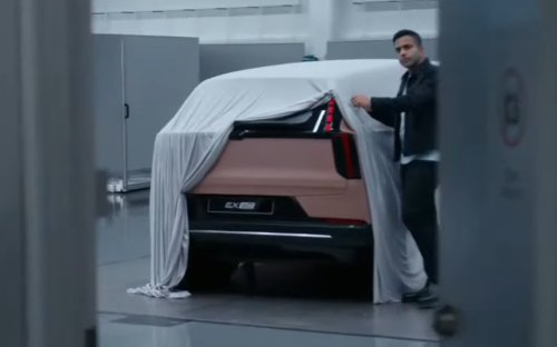 Volvo EX60 – EV SUV to debut with new multi-adaptive seatbelt system; adaptable to different body types