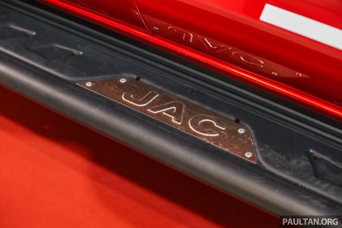 JAC T9 EV recognised as a pioneer in electric pick-up trucks by Malaysia Book of Records – 340 km range